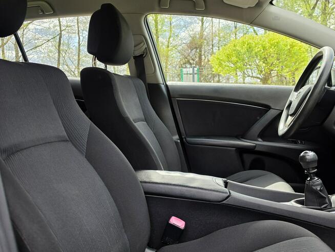 Toyota Avensis 1.6 VVTI 132KM benzyna / ZADBANA Skępe - zdjęcie 10