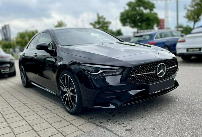 Mercedes CLA 220 4MATIC, AMG Premium Plus, rabat 76 410 zł Warszawa - zdjęcie 3