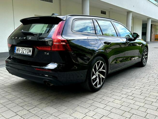 Volvo V60 2.0 T4 Momentum aut, Iwł, Serwis, Salon PL, FV23% Pęcice - zdjęcie 11