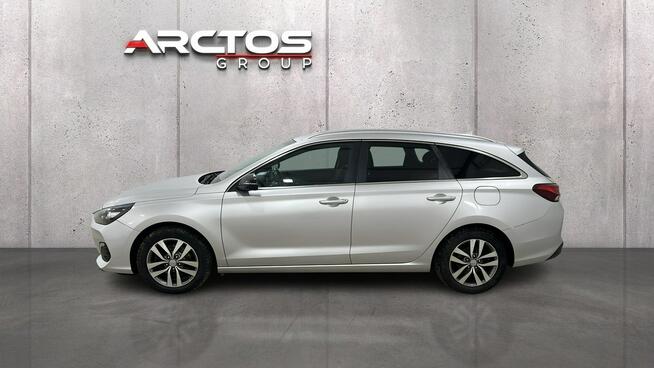 Hyundai i30 1.6 D Comfort DCT Kombi Warszawa - zdjęcie 2