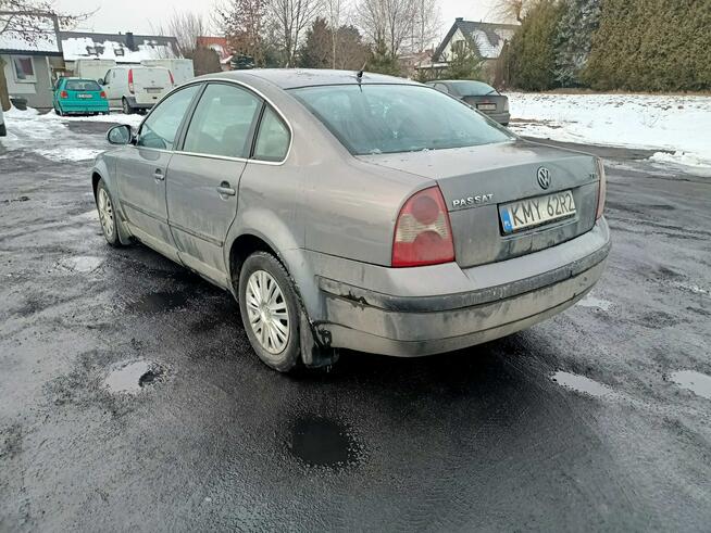 Volkswagen Passat 1.9TDI 130km 04r Tarnów - zdjęcie 3