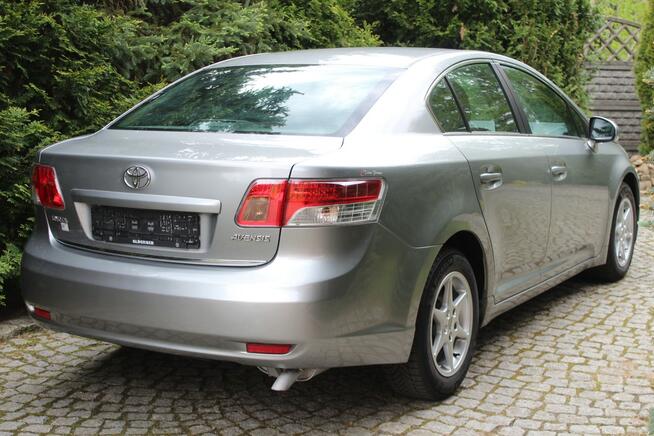 Toyota Avensis 147 KM Benzyna Przebieg 96 tys km Sedan Lubań - zdjęcie 2