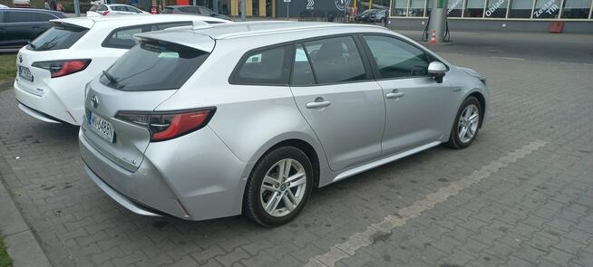 Toyota Corolla Rezerwacja !!! E-CVT 1.8 Hybryda FV23% Gdańsk - zdjęcie 10