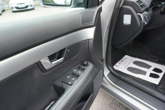 Audi A4 zarejestrowany, ubezpieczony Opole - zdjęcie 9