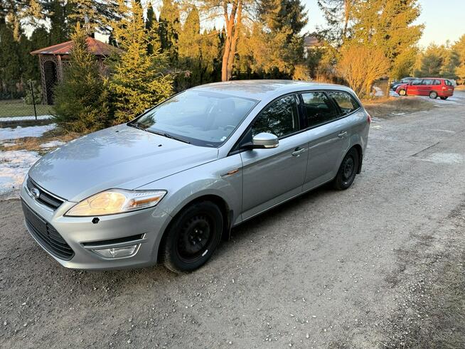 Ford Mondeo 2.0 140 KM Skarszewy - zdjęcie 9