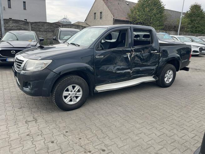 Toyota Hilux 4x4 Klimatyzacja Hak Kamera Gliwice - zdjęcie 4