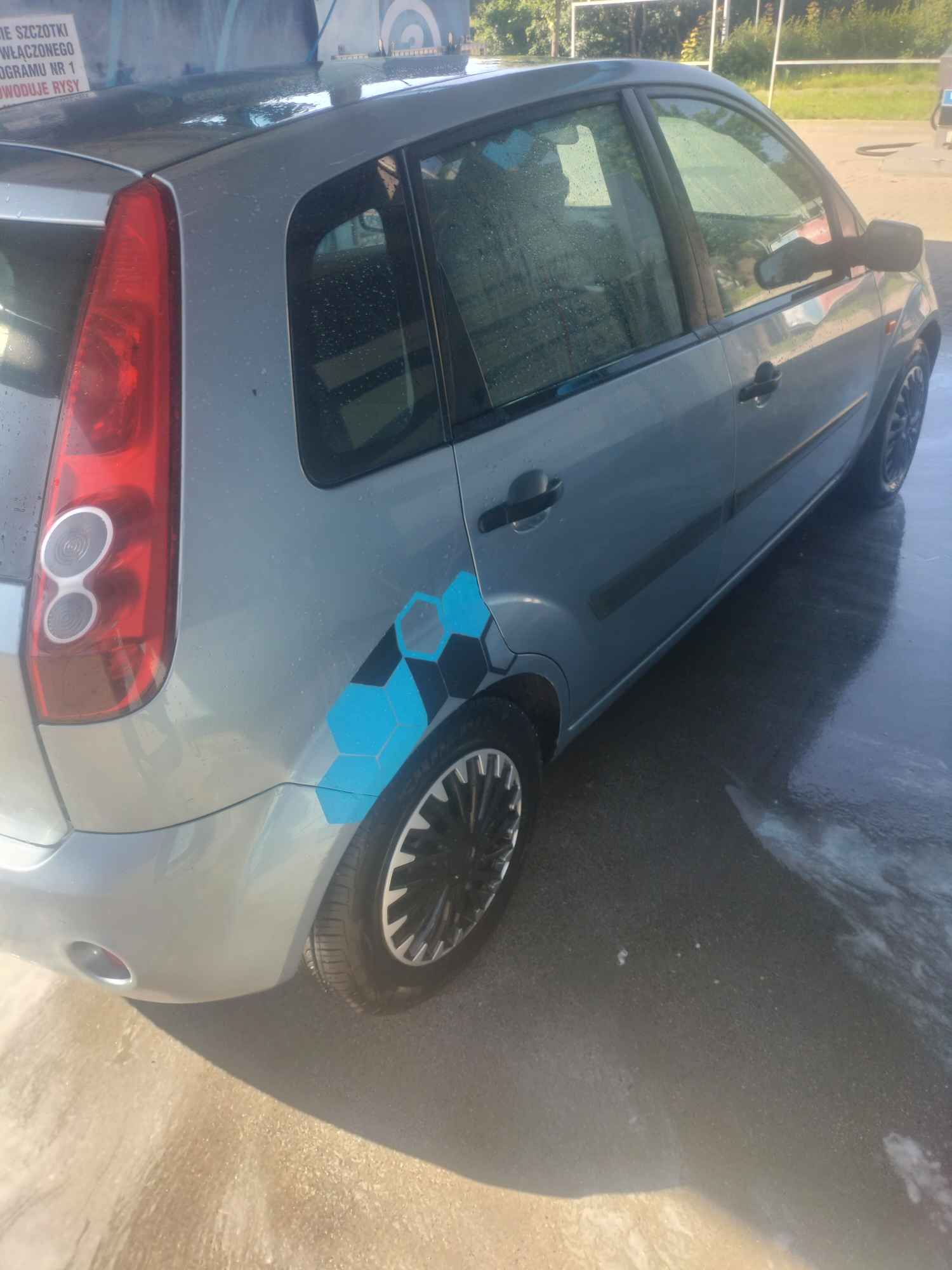 Ford Fiesta Mk 6 1.4 TDCi 2006r Jelenia Góra - zdjęcie 4