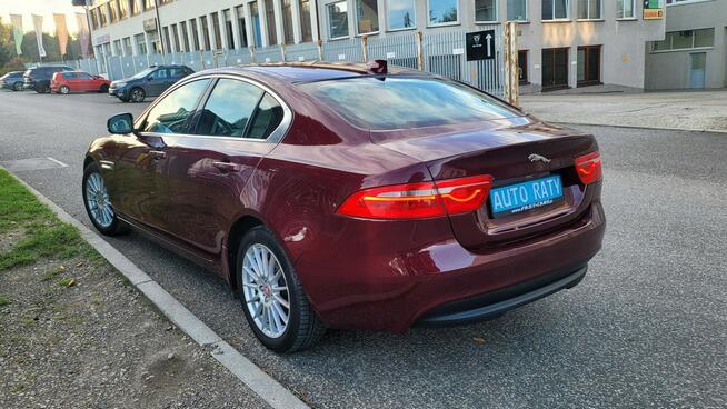 Jaguar XE na raty od 3000 bez BIK KRD od FastCars Kraków - zdjęcie 6