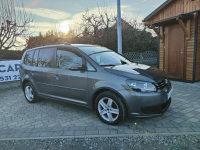 Volkswagen Touran 1.6 TDI 105 KM Zarejestrowany Oryginalny Przebieg Twardów - zdjęcie 3
