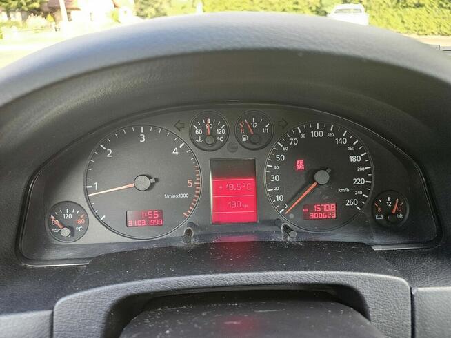 Audi a6 1.9 TDI 115KM 2001r. Łańcut - zdjęcie 12