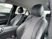 Mercedes E 220 Automat Kamery360 Podgrzewanie Skóra Virtual cockpit Gliwice - zdjęcie 12