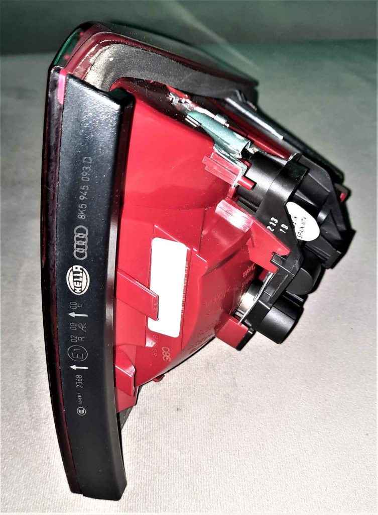 Oryginalna lampa - (prawy tył) Audi A4 B8 (Sedan) Jaworzno - zdjęcie 2