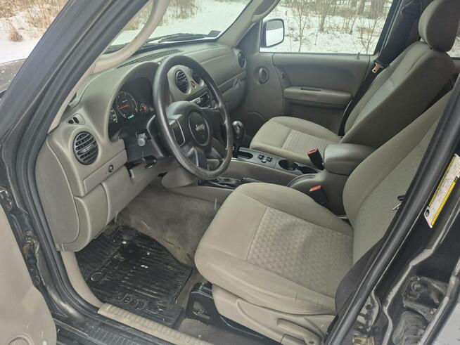 Jeep Cherokee KJ Limited 2.8 CRD 163 KM – 2005 r. Radom - zdjęcie 11