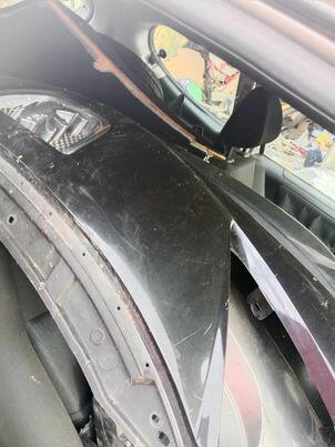 oferuję peugeota w całości z przeznaczeniem na części Sławków - zdjęcie 4