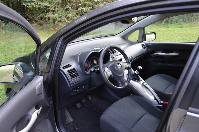 TOYOTA AURIS 2.0 D4D, 2007r. Byków - zdjęcie 6