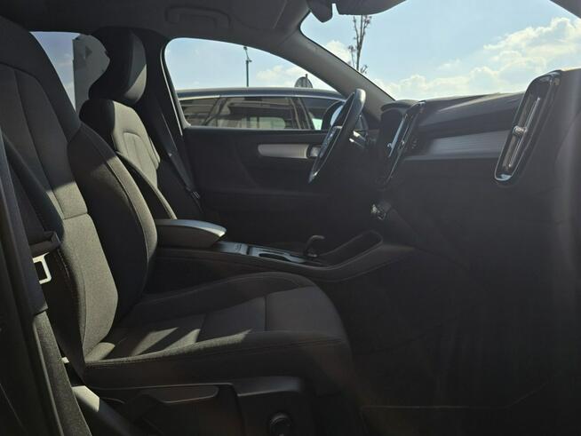 Volvo XC 40 T3 Momentum Pro *Gwarancja*FV23%* Tychy - zdjęcie 8
