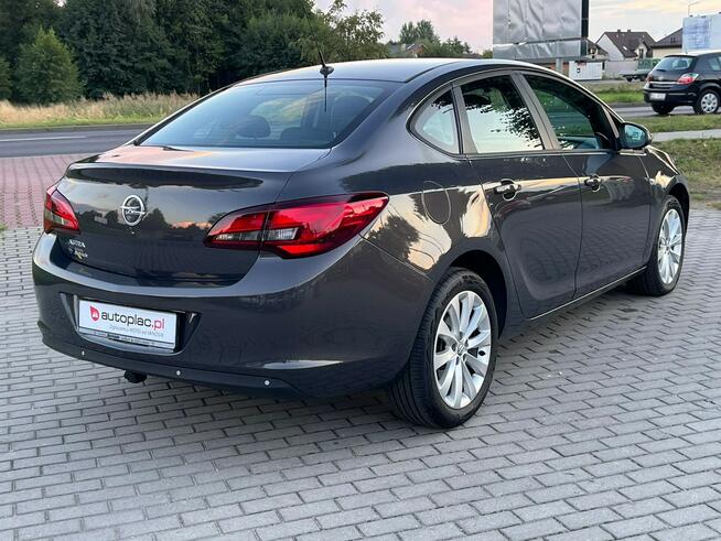 Opel Astra *Benzyna*Sedan*Gwarancja* Zduńska Wola - zdjęcie 11