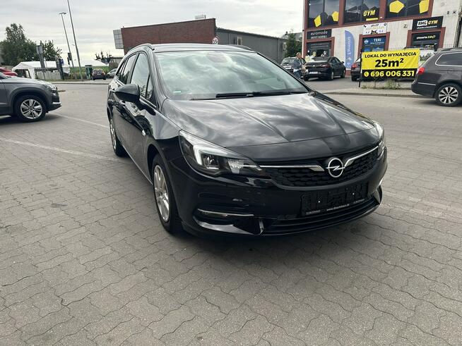 Opel Astra Sports Tourer 1,2 Turbo Jak Nowy Serwisow Bydgoszcz - zdjęcie 2