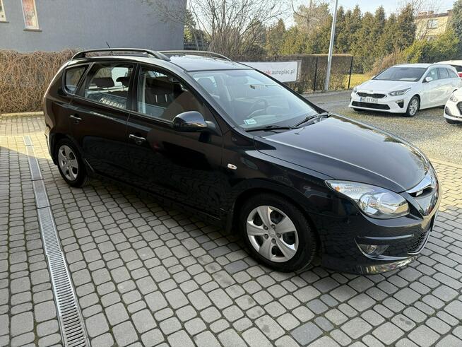 Hyundai i30 1,4 109KM  Klimatyzacja Orzech - zdjęcie 4
