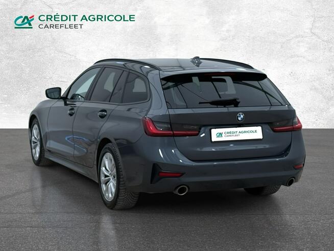 BMW Seria 3 318i aut Kombi Warszawa - zdjęcie 7