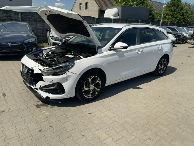 Hyundai i30 1.5l LED HAK Kamera Podgrzewanie Klimatronik Gliwice - zdjęcie 5