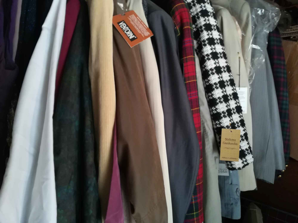 Odzież używana meska, damska ,obuwie,i wiele innych Śródmieście - zdjęcie 1