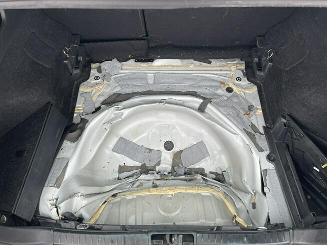 Toyota Auris Klimatronik Podgrzewanie Tempomat Czujniki park. 132KM Gliwice - zdjęcie 4