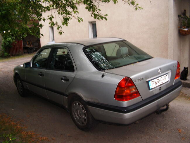 Mercedes C klasa 2,0 Diesel 1994r Września - zdjęcie 5