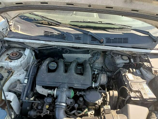 Peugeot Partner 1.9D 69km 03r Karetka Sanitarna Tarnów - zdjęcie 8