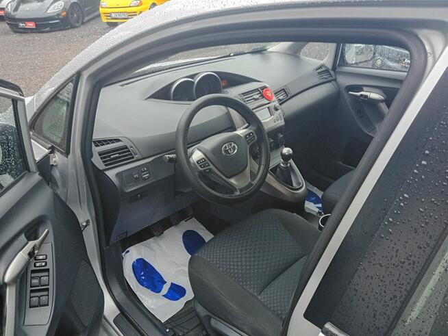Toyota Verso Janów Lubelski - zdjęcie 7