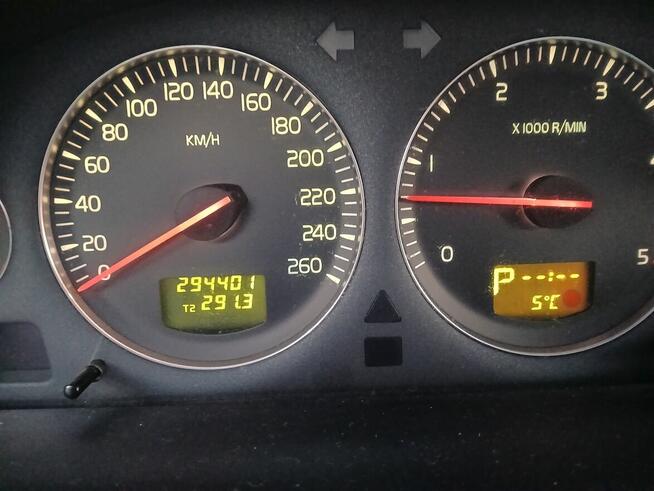 Volvo XC90 4x4 2,4 D Zbuczyn - zdjęcie 11