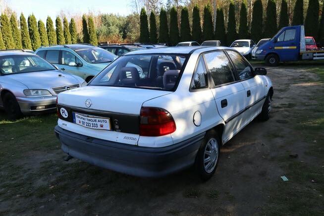 Opel Astra 1997r. 1.4 Benzyna Tanio - Możliwa Zamiana Warszawa - zdjęcie 5