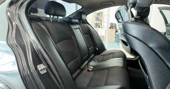 BMW 520D Kraczkowa - zdjęcie 12
