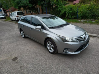 Toyota Avensis Bezwypadkowy, pełna historia, ładny