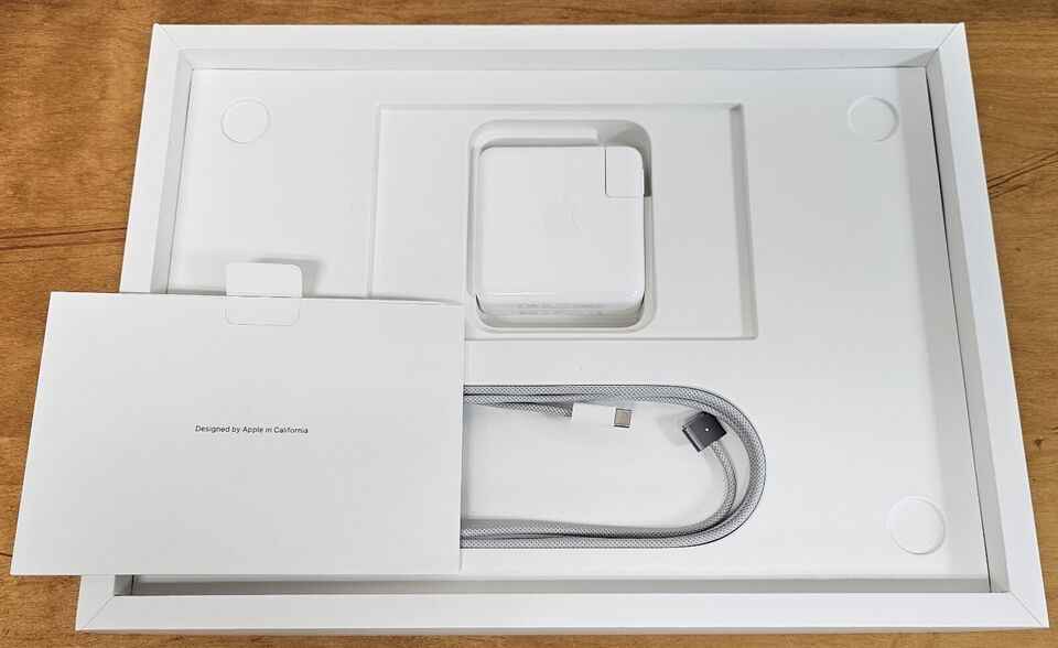 Apple MacBook Air M2 chip, MacBook Pro, MacBook Pro M2 Lublin - zdjęcie 3