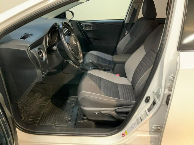 Toyota Auris Sadlno - zdjęcie 7