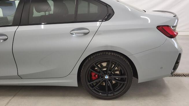 BMW 320 d xDrive mHEV M Sport sport-aut Grójec - zdjęcie 9