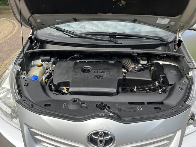 Toyota Verso Panorama Zabieżki - zdjęcie 5