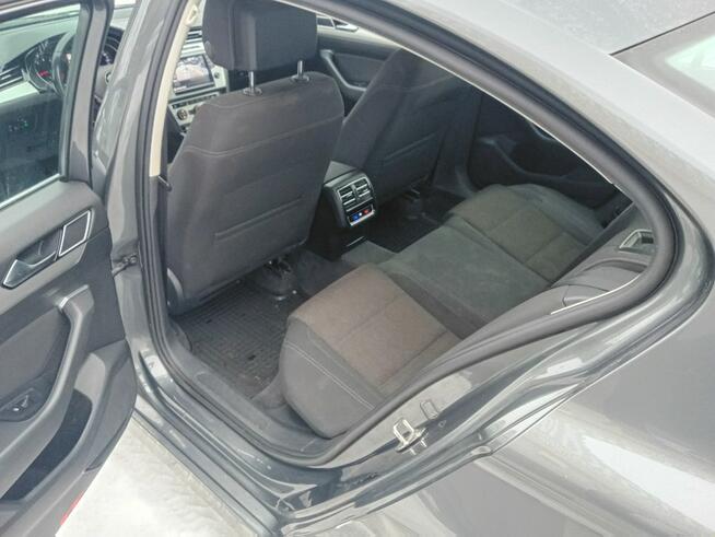 Volkswagen Passat Janów Lubelski - zdjęcie 10