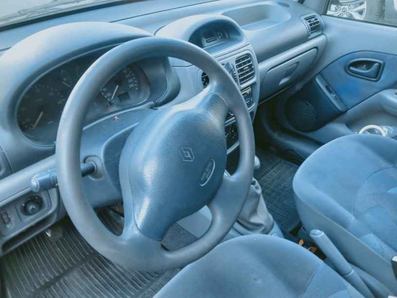 Sprzedam Renault Clio II Częstochowa - zdjęcie 4