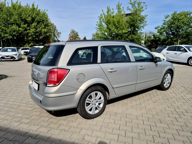 Opel Astra Benzyna Konstancin-Jeziorna - zdjęcie 8