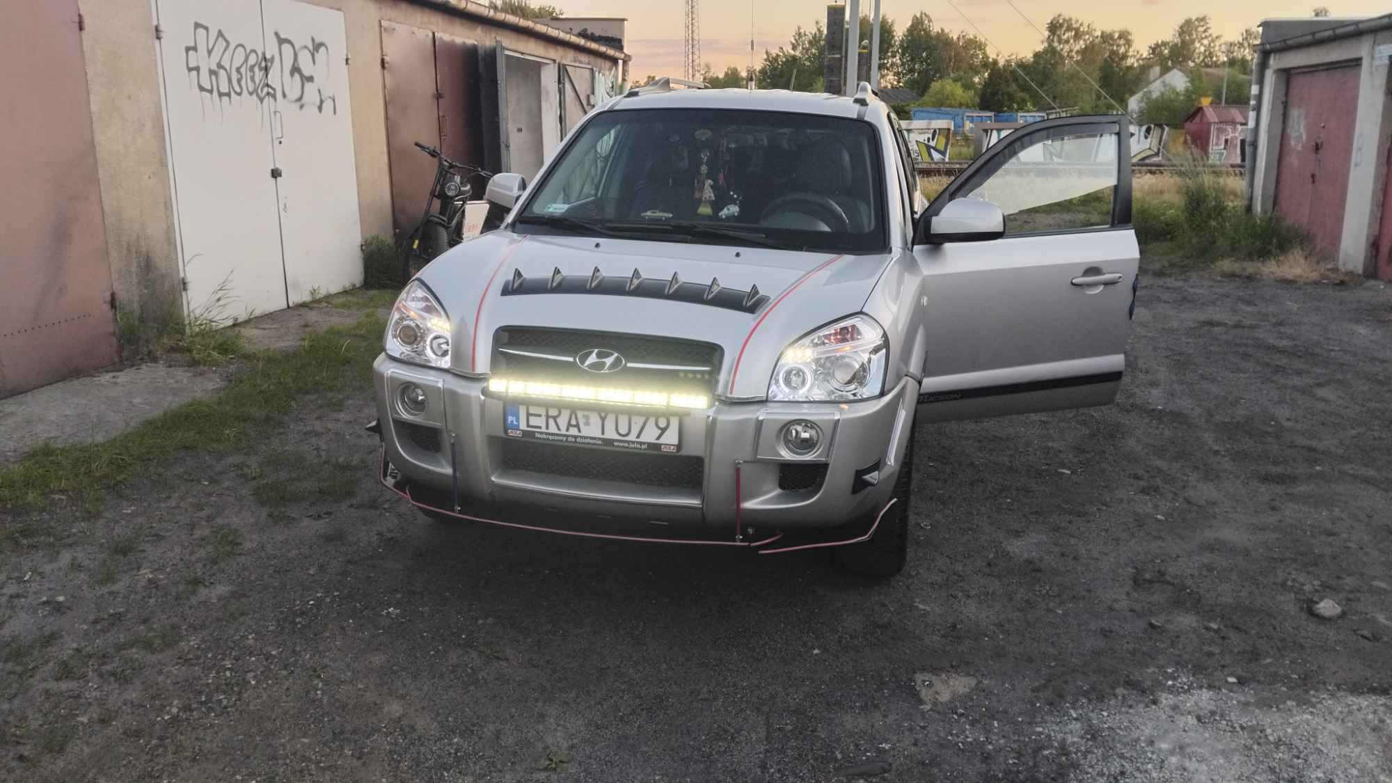 Śliczny hunday tucson 2.0 benzyna +lpg Częstochowa - zdjęcie 1