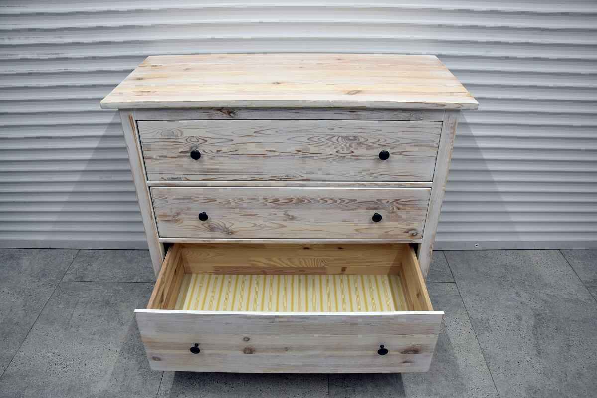 komoda z szufladami z drewna sosnowego - jak nowa Olsztyn - zdjęcie 3