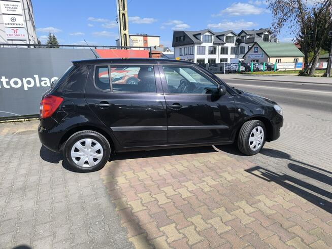 Škoda Fabia 1.2 MPi 70KM Klimatyzacja Łuków - zdjęcie 3
