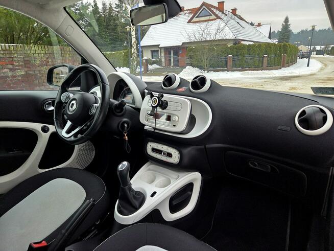 Smart Fortwo 1.0 mhd 71KM 2015r Panorama, Grzane Fotele, Tempomat Tychy - zdjęcie 6