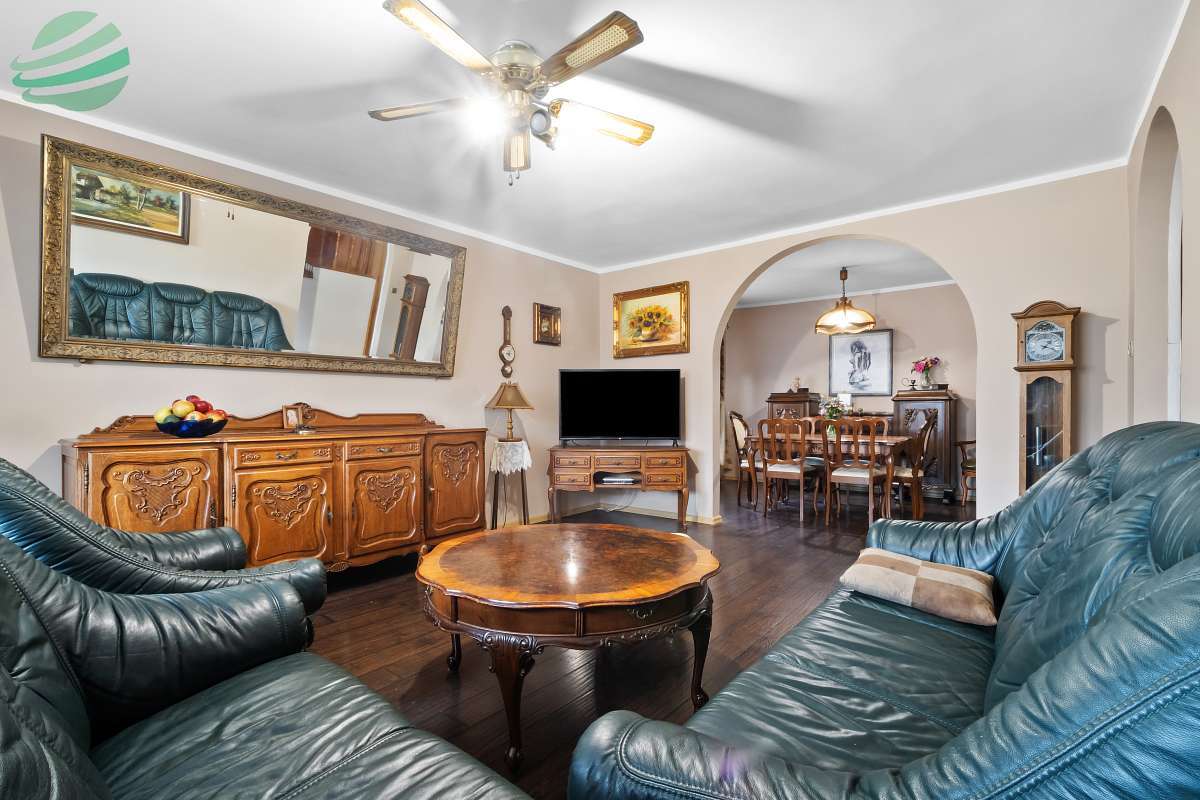 Dom jednorodzinny z niezależnym mieszkaniem i budy Darłowo - zdjęcie 4