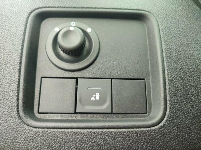 Dacia Duster Bezwypadkowy kamera cofania Otwock - zdjęcie 10