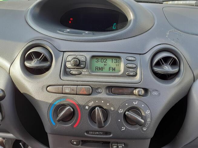 Toyota Yaris 1 Dębogórze - zdjęcie 6