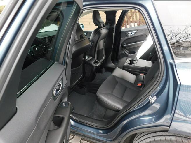 Volvo XC 60 z Gwarancją Model 2020r Żyrardów - zdjęcie 12