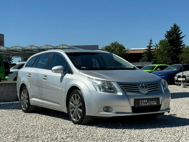 Toyota Avensis Salon Polska / Tempomat / Kamera cofania / FV marża Michałowice - zdjęcie 2